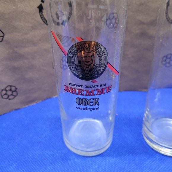 Vintage small European beer glasses from the 80's and 90's - Picture 7 of 9